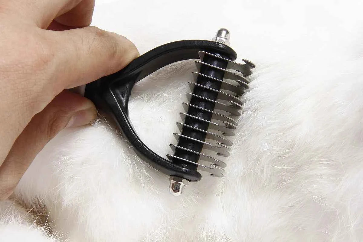 Efficient Dog Brush for Grooming - Shed Less and Shine More!